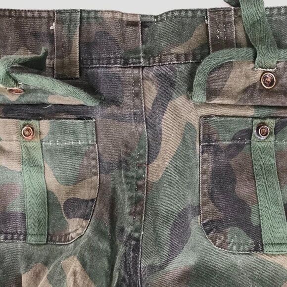 Vintage Y2K Green Camo Streetwear Low Rise Gorpcore Bootcut Cargo Pants / Large - Picture 7 of 8